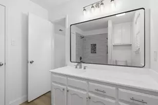 1140 W Hills Terrace, Saginaw, TX 76179 - Photo 7