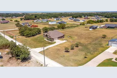 8341 County Road 201A, Grandview, TX 76050 - Photo 5