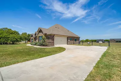8341 County Road 201A, Grandview, TX 76050 - Photo 3