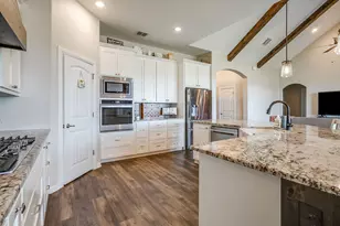 8341 County Rd 201A, Grandview, TX 76050 - Photo 15