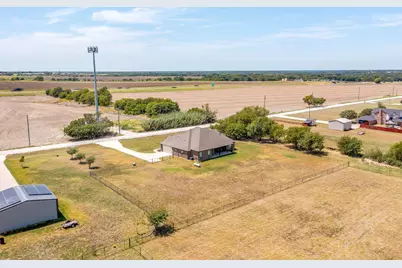 8341 County Road 201A, Grandview, TX 76050 - Photo 39