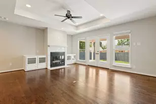 10620 Lorwood Dr, Dallas, TX 75238 - Photo 3