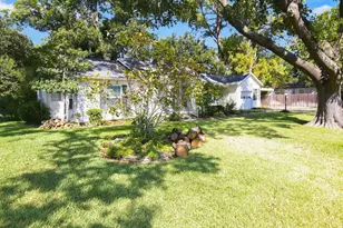 603 Merritt St, River Oaks, TX 76114 - Photo 3