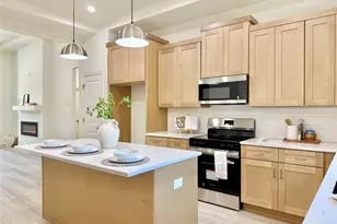 5555 Mercedes Cir, Granbury, TX 76048 - Photo 11