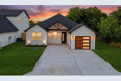 5555 Mercedes Circle, Granbury, TX 76048 - Photo 1