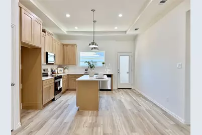 5555 Mercedes Circle, Granbury, TX 76048 - Photo 9