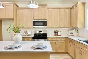 5555 Mercedes Cir, Granbury, TX 76048 - Photo 11