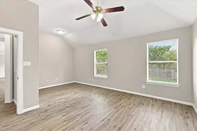 324 Camp Creek Drive, Arlington, TX 76002 - Photo 21