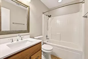324 Camp Creek Dr, Arlington, TX 76002 - Photo 29