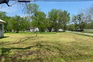 614 2nd St, Kerens, TX 75144 - Photo 3
