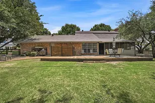 1806 Carriage Estates Rd, Sherman, TX 75092 - Photo 23