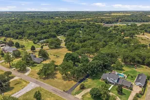 1806 Carriage Estates Rd, Sherman, TX 75092 - Photo 27