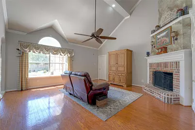 130 W Clubview Court, Murphy, TX 75094 - Photo 7