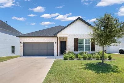 1308 Robinson Valley Drive, Weatherford, TX 76087 - Photo 3