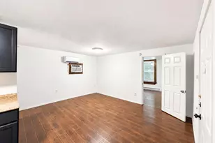 933 Gillham Rd, Fort Worth, TX 76114 - Photo 3