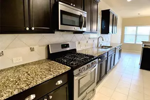 9828 Moccasin Creek Ln, McKinney, TX 75071 - Photo 11