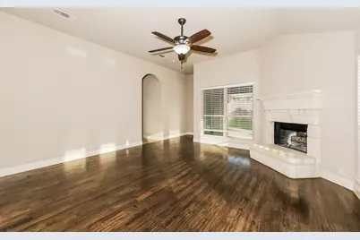1009 Rockcress Drive, Mansfield, TX 76063 - Photo 5