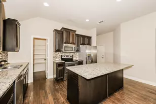 1009 Rockcress Dr, Mansfield, TX 76063 - Photo 15