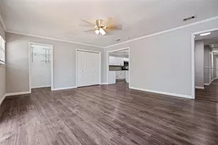 3838 Dutton Dr, Dallas, TX 75211 - Photo 7