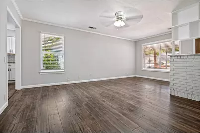 3838 Dutton Drive, Dallas, TX 75211 - Photo 9