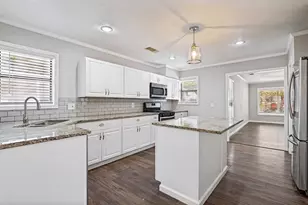 3838 Dutton Dr, Dallas, TX 75211 - Photo 13