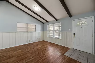 1716 Harris Street, Gainesville, TX 76240 - Photo 9