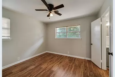 1716 Harris Street, Gainesville, TX 76240 - Photo 25