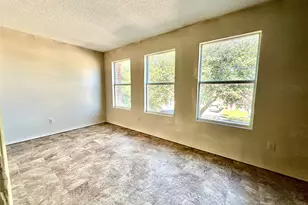 8520 Hawkview Dr, Fort Worth, TX 76179 - Photo 9