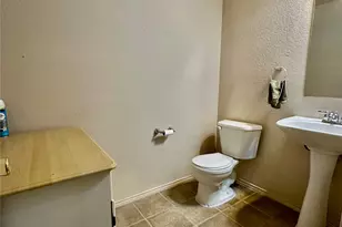 8520 Hawkview Dr, Fort Worth, TX 76179 - Photo 3