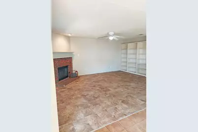 8520 Hawkview Drive, Fort Worth, TX 76179 - Photo 3