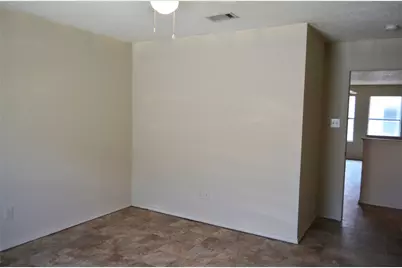 8520 Hawkview Drive, Fort Worth, TX 76179 - Photo 5