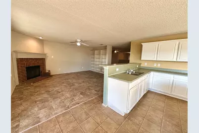 8520 Hawkview Drive, Fort Worth, TX 76179 - Photo 23