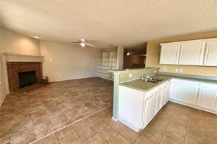 8520 Hawkview Dr, Fort Worth, TX 76179 - Photo 23