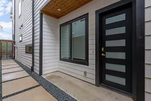 2429 Vagas St, Dallas, TX 75219 - Photo 3