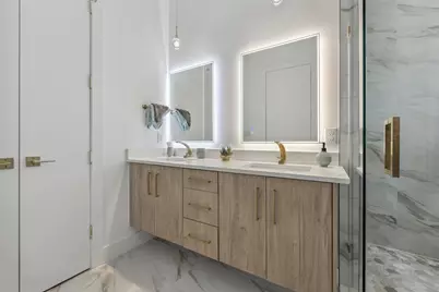 2429 Vagas Street, Dallas, TX 75219 - Photo 27