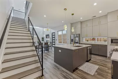 2429 Vagas Street, Dallas, TX 75219 - Photo 17