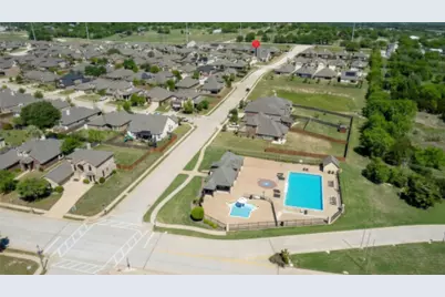 1652 Spur Ledge Court, Weatherford, TX 76087 - Photo 31