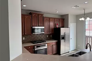 1444 Chase Ln, Irving, TX 75063 - Photo 7