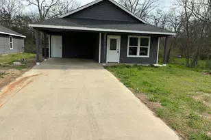 1702 Clark St, Commerce, TX 75428 - Photo 1