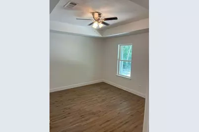 1702 Clark Street, Commerce, TX 75428 - Photo 3