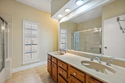 1206 Riverchase Lane #149, Arlington, TX 76011 - Photo 23