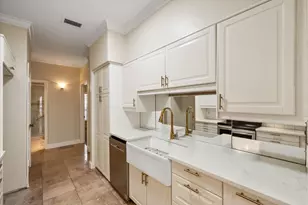 1206 Riverchase Ln, Arlington, TX 76011 - Photo 11
