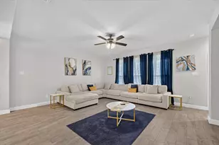 2405 Pambrooke LN, Glenn Heights, TX 75154 - Photo 13