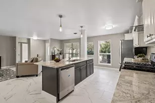 3451 Morningstar Ln, Farmers Branch, TX 75234 - Photo 13