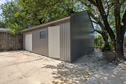 3451 Morningstar Lane, Farmers Branch, TX 75234 - Photo 29