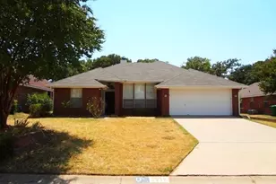 2216 Lattimore St, Denton, TX 76209 - Photo 1