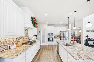 309 Pineview Ln, Ponder, TX 76259 - Photo 15