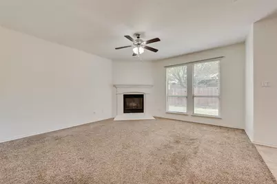 11321 Gold Canyon Drive, Fort Worth, TX 76052 - Photo 3