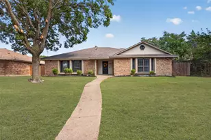 917 Francis St, Lancaster, TX 75146 - Photo 1