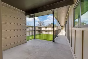 5917 Gaston Ave, Dallas, TX 75214 - Photo 9